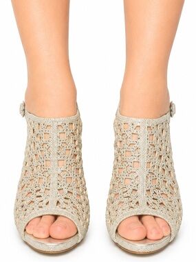 Michael Shannon Cream Woven Peep-Toe Heel